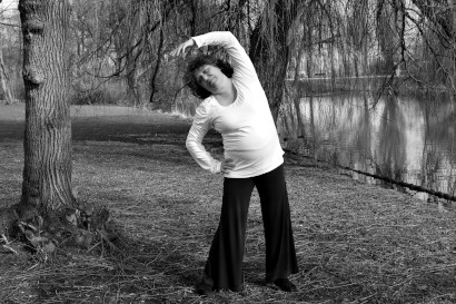 chiara stretching hip arm 2021 DSC 3379 zw 410px