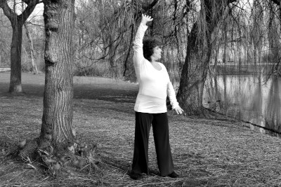 chiara cavallo holding up one hand 2021